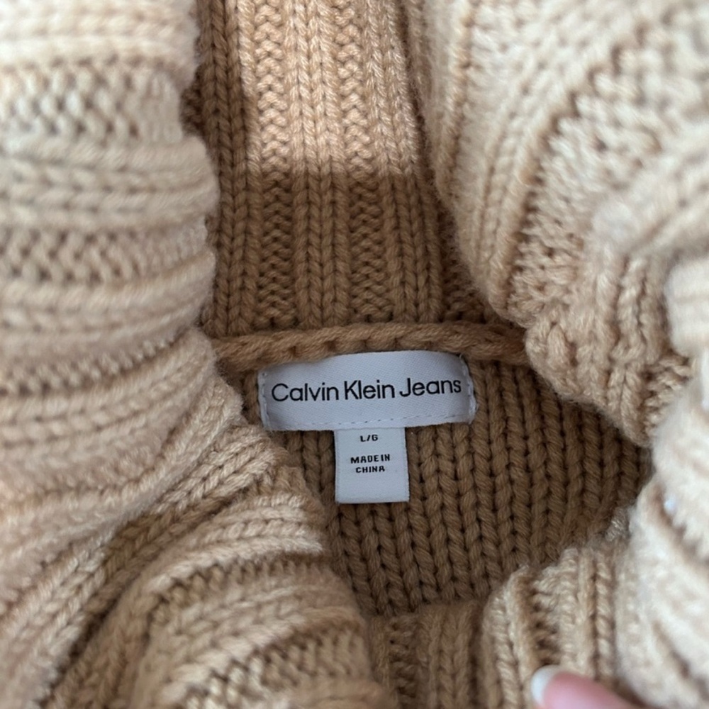 Calvin Klein Camel Knit Pullover Cozy Tan Cable Knit Turtleneck Sweater - Picture 5 of 16
